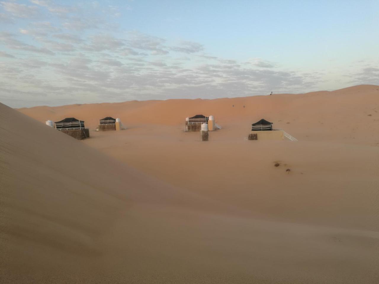 Oman Desert Private Camp Shahiq Exterior photo